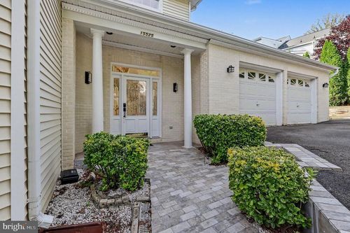 15525 Yorktown Dr, DUMFRIES, VA, 22025-1016 | Card Image