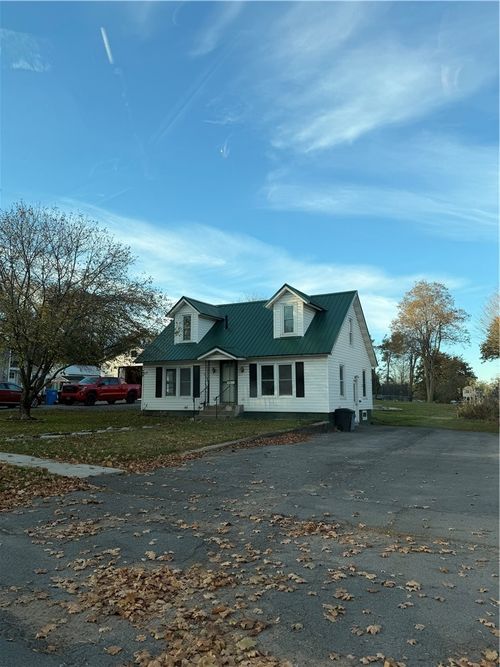 86 1/2 Champion St, Carthage, NY, 13619-1120 | Card Image