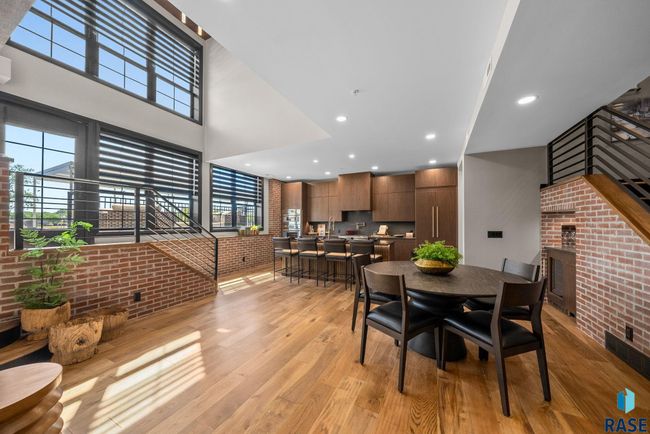 UNIT-102 - 151 E 4 Th Pl, Condo with 2 bedrooms, 3 bathrooms and null parking in Sioux Falls SD | Image 5