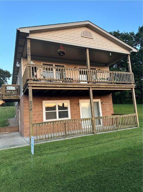 236 Sunnyland Dr, Portersville, PA, 16051-1832 | Card Image