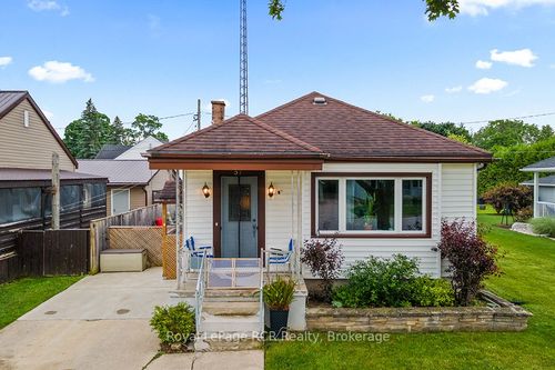 57 7th St Se, Chesley, ON, N0G1L0 | Card Image