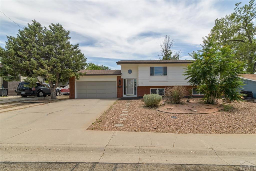 Comanche Rd, Pueblo, CO 81001