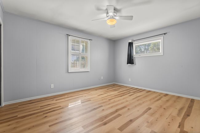 37 Tarinelli Cir, House other with 5 bedrooms, 1 bathrooms and 6 parking in Bridgeport CT | Image 18
