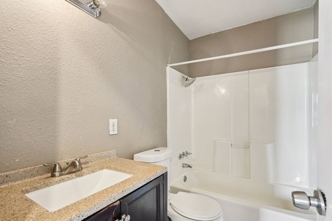 1634 Evergreen Dr, House other with 3 bedrooms, 2 bathrooms and null parking in Mesquite TX | Image 13