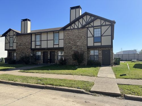 d-2802 Wimbledon Ct, Garland, TX, 75041-2658 | Card Image