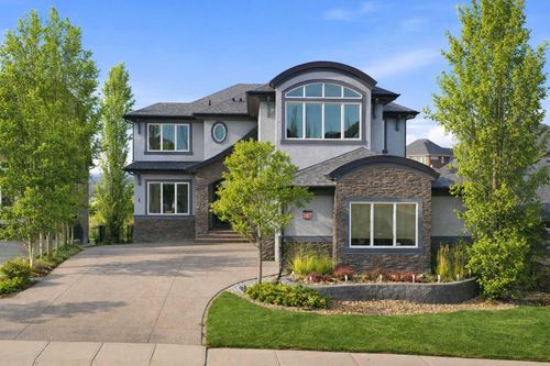 187 Cranarch Cir Se, Calgary, AB, T3M0S4 | Card Image