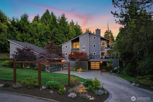 6065 Ne 135th St, Kirkland, WA, 98034-1625 | Card Image