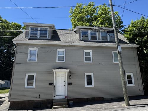 2-29 Central St, Newmarket, NH, 03857-1661 | Card Image