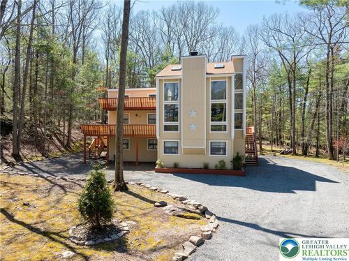 169 Shiny Mountain Rd, Greentown, PA, 18426 | Card Image