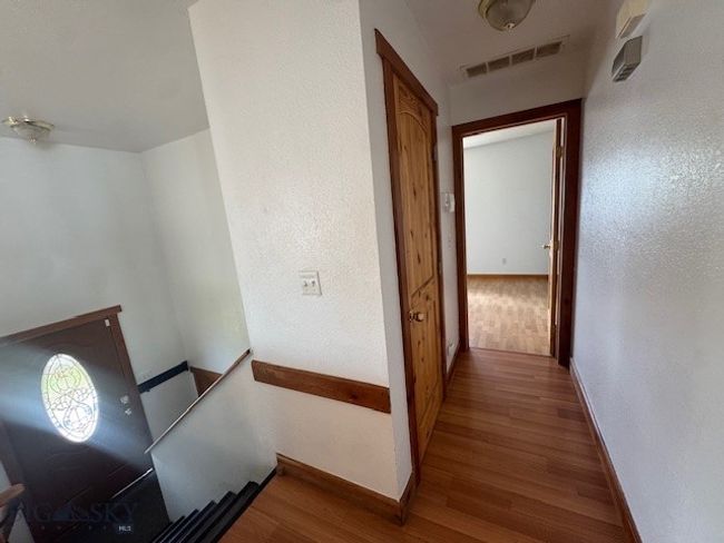 Upper Unit | Image 31