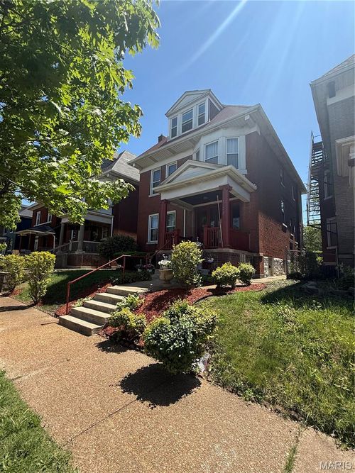 5186 Vernon Ave, Saint Louis, MO, 63113-1619 | Card Image