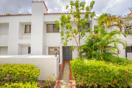 3-5201 Ne 14th Ter, Fort Lauderdale, FL, 33334-4968 | Card Image