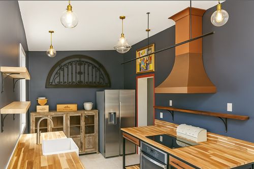 2707 Alhambra Cir, Nashville, TN, 37207-3403 | Card Image