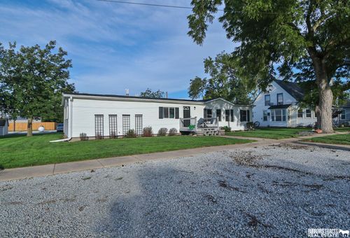 208 Maple Ave, Nehawka, NE, 68413-2449 | Card Image
