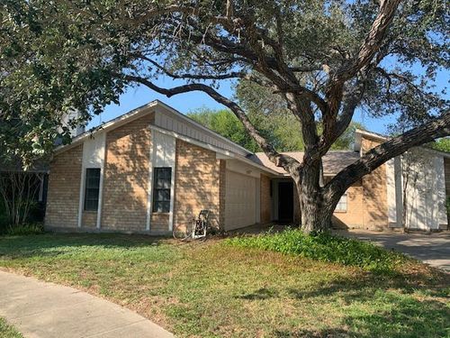 6310 Seamist Dr, Corpus Christi, TX, 78414-3012 | Card Image