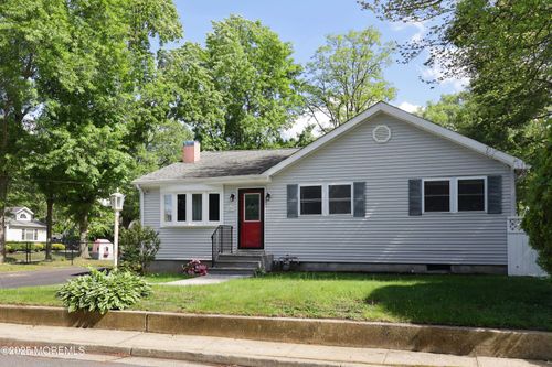 20 Salisbury Ave, North Middletown, NJ, 07748-5241 | Card Image