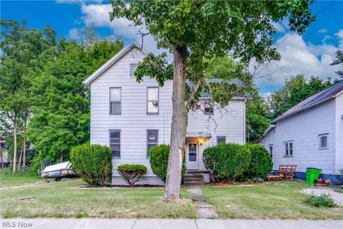 36 Rosenberry Street, Alliance, OH, 44601 | Card Image