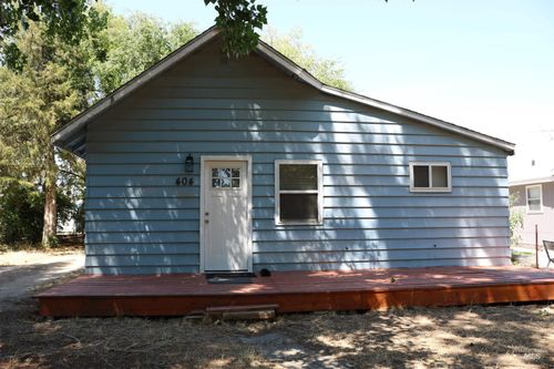 404 E 6th St, Emmett, ID, 83617-3612 | Card Image