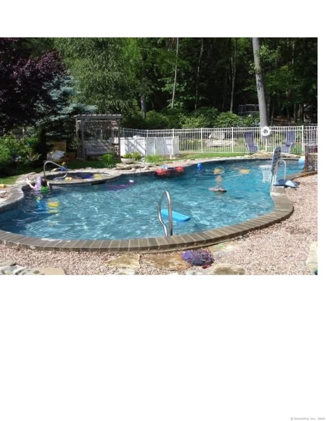 421 Hemlock Point Drive, House other with 7 bedrooms, 4 bathrooms and null parking in Coventry CT | Image 35