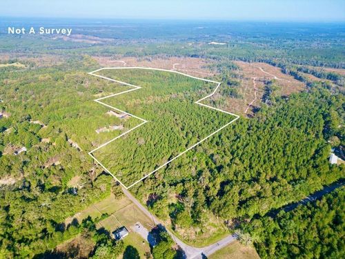 24 Nelson Rd, Poplarville, MS, 39470-3530 | Card Image