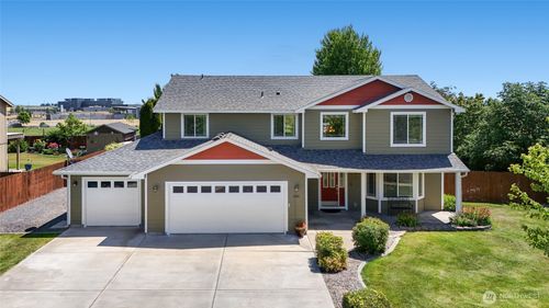 2125 Perch Ave, Moses Lake, WA, 98837-5102 | Card Image
