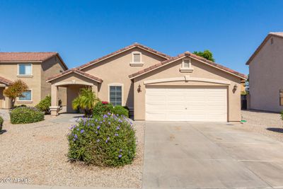 2210 E Caspian Way, House other with 4 bedrooms, 2 bathrooms and null parking in San Tan Valley AZ | Image 2