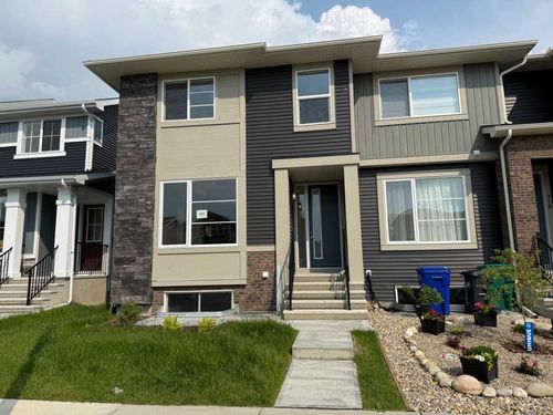 322 Sundown Rd, Cochrane, AB, T4C3H2 | Card Image