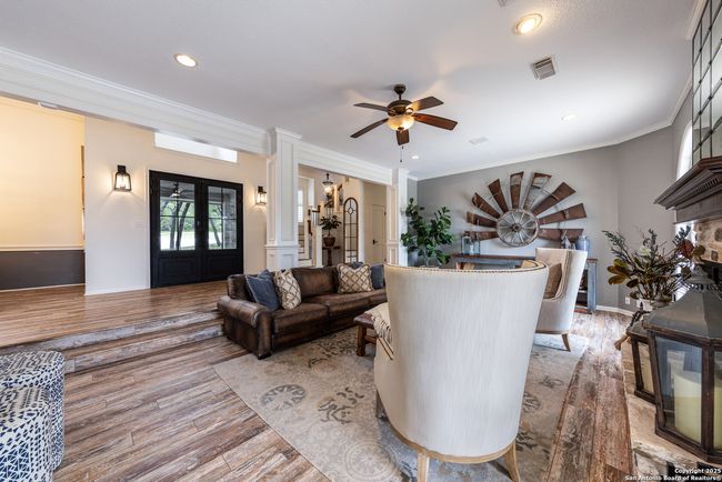 7046 Devonshire Dr, House other with 5 bedrooms, 5 bathrooms and null parking in Spring Branch TX | Image 7
