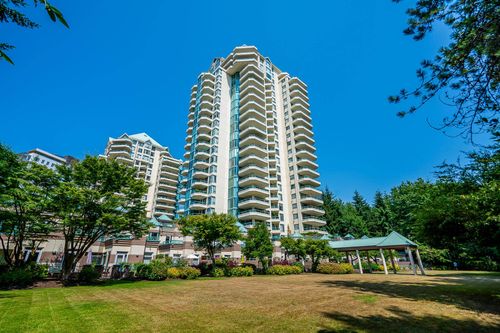 20c-338 Taylor Way, West Vancouver, BC, V7T2Y1 | Card Image