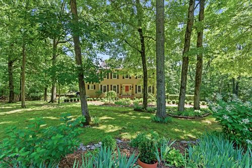 547 Lakeshore Dr, Old Hickory, TN, 37138-1301 | Card Image