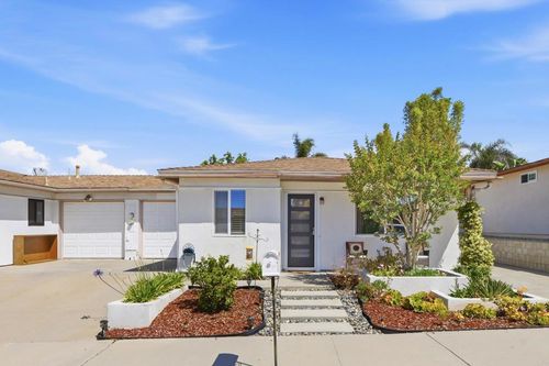 3161 Calle Osuna, Oceanside, CA, 92056-3941 | Card Image