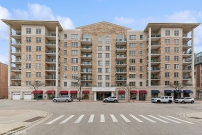 409 - 200 W Campbell Street, Condo with 2 bedrooms, 2 bathrooms and 1 parking in Arlington Heights IL | Image 1