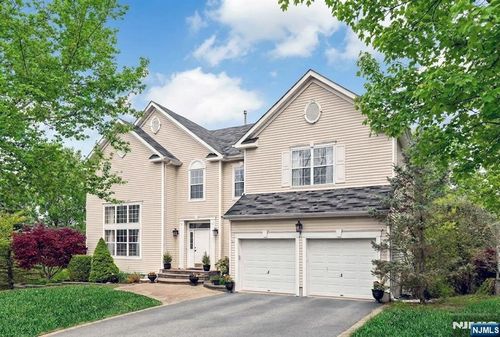 432 Rock Ridge Rd, Lake Hopatcong, NJ, 07849-2468 | Card Image