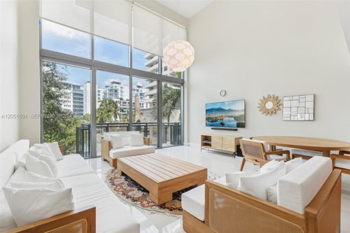 306-6000 Collins Ave, Miami Beach, FL, 33140-2383 | Card Image