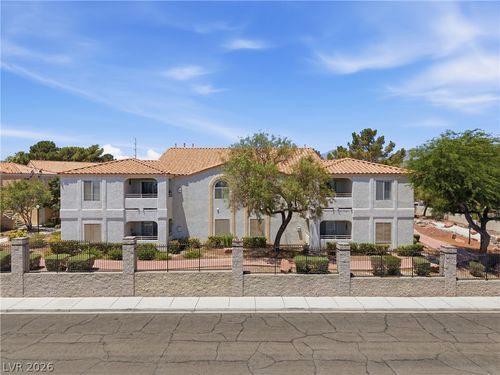 235-8452 Boseck Dr, Las Vegas, NV, 89145-2462 | Card Image
