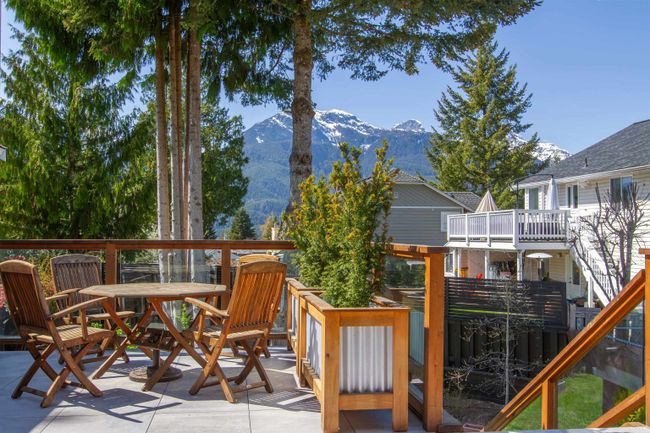40737 Perth Drive, House other with 5 bedrooms, 2 bathrooms and 6 parking in Squamish BC | Image 10