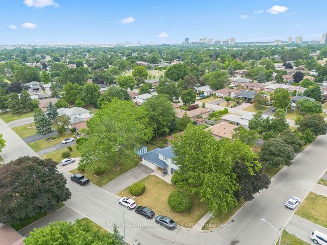 1 Dunbarton Cres, House other with 4 bedrooms, 3 bathrooms and 4 parking in Brampton ON | Image 41