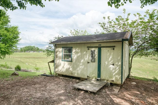3920 Monterey Hwy, House other with 3 bedrooms, 2 bathrooms and null parking in Sparta TN | Image 9