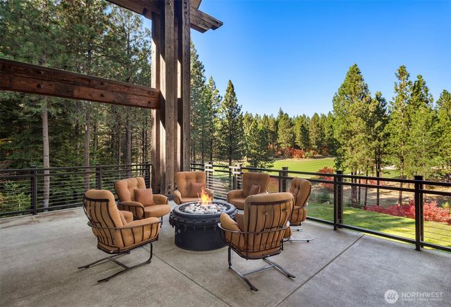 1060 Ruby King Loop, House other with 5 bedrooms, 9 bathrooms and 3 parking in Cle Elum WA | Image 12