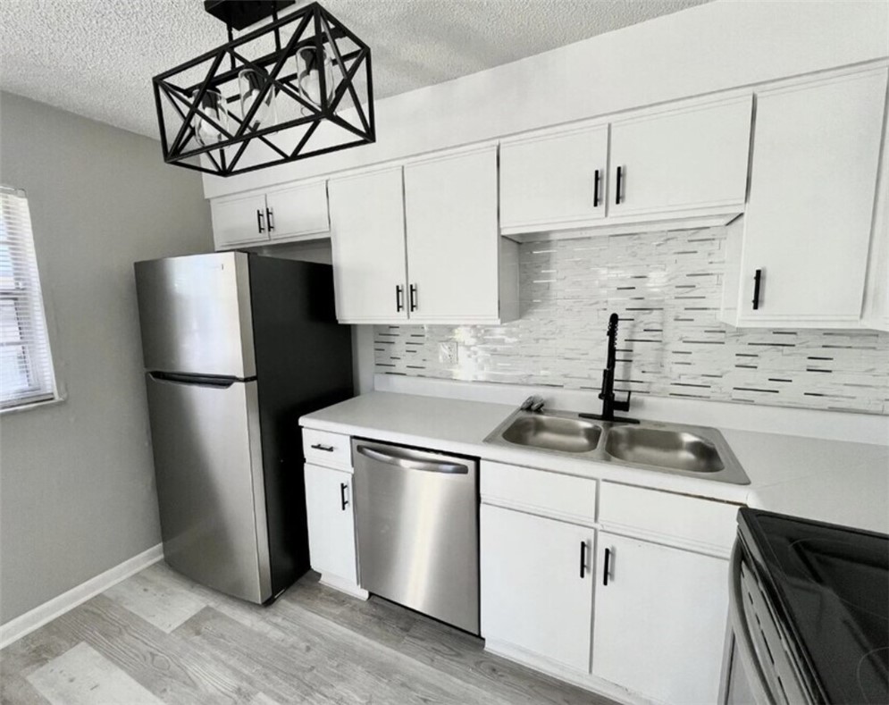 Residential Lease in Vero Beach 2
