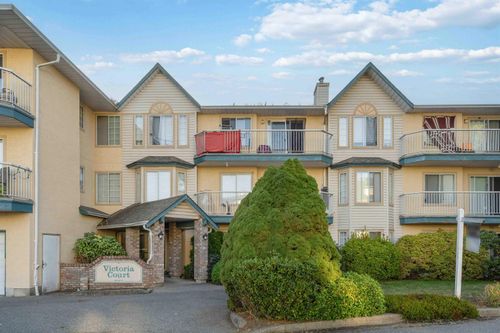 206-2567 Victoria St, Abbotsford, BC, V2T2T4 | Card Image