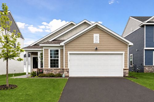 15032 Athgoe Dr, Rosemount, MN, 55068-7500 | Card Image