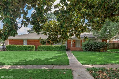 879 Sewanee Pl, Shreveport, LA, 71105-2245 | Card Image