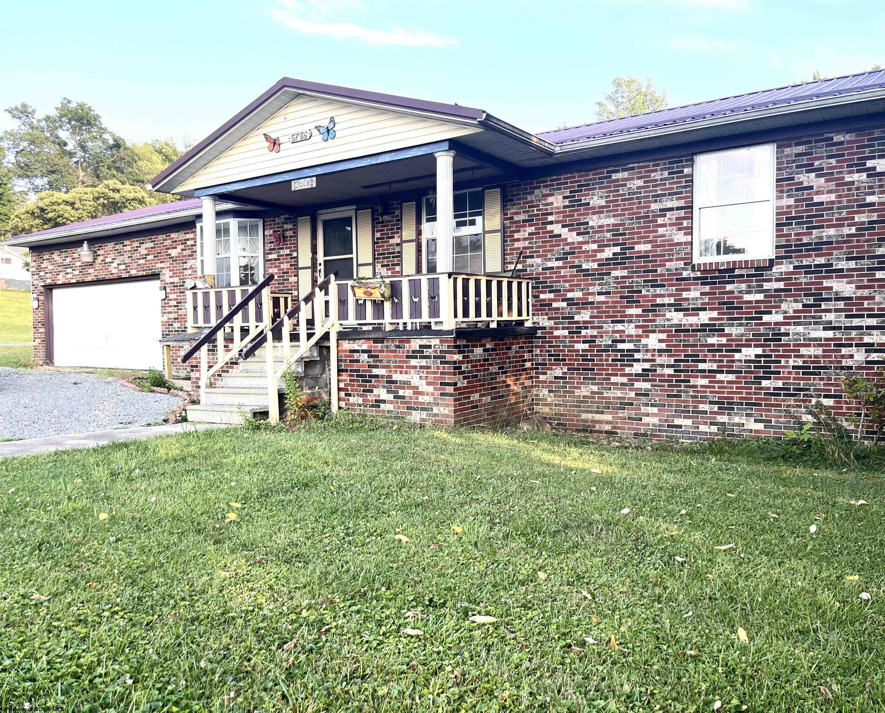 Dogtown Rd, Kingwood, WV 26537