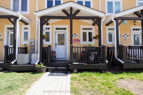 18-1579 Anstruther Lake Rd, Apsley, ON, K0L1A0 | Card Image