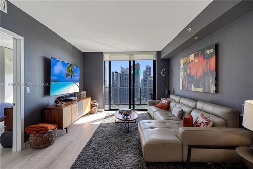 apt-3405-45 9th St, Miami, FL, 33130-3983 | Card Image