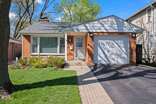790 Pleasant Ave, Highland Park, IL, 60035-4613 | Card Image