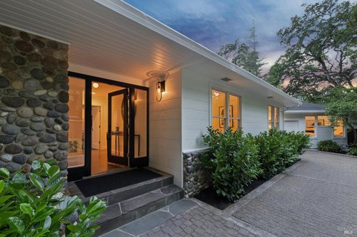 16 Southwood Ave, Ross, CA, 94957-9681 | Card Image