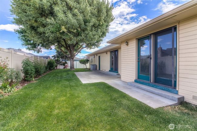 703 Tanarae Pl, House other with 3 bedrooms, 2 bathrooms and 2 parking in Yakima WA | Image 21