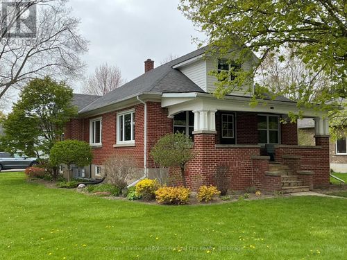 148 Wellington St, Mitchell, ON, N0K1N0 | Card Image